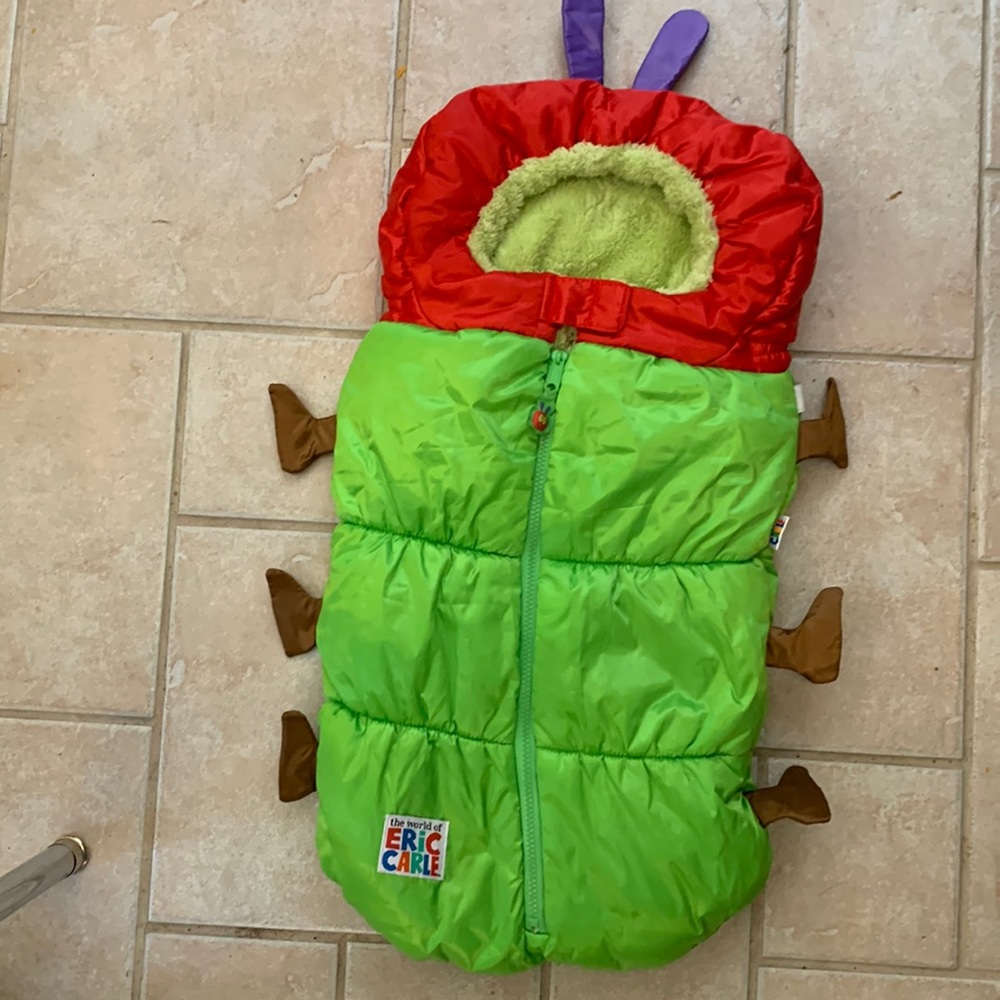 ✨ 5/$20 ✨ Eric Carle Very Hungry Caterpillar bunting bag